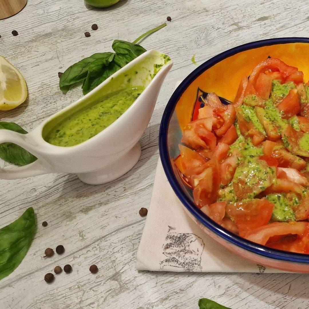 Salsa de albahaca y cítricos en 5 minutos